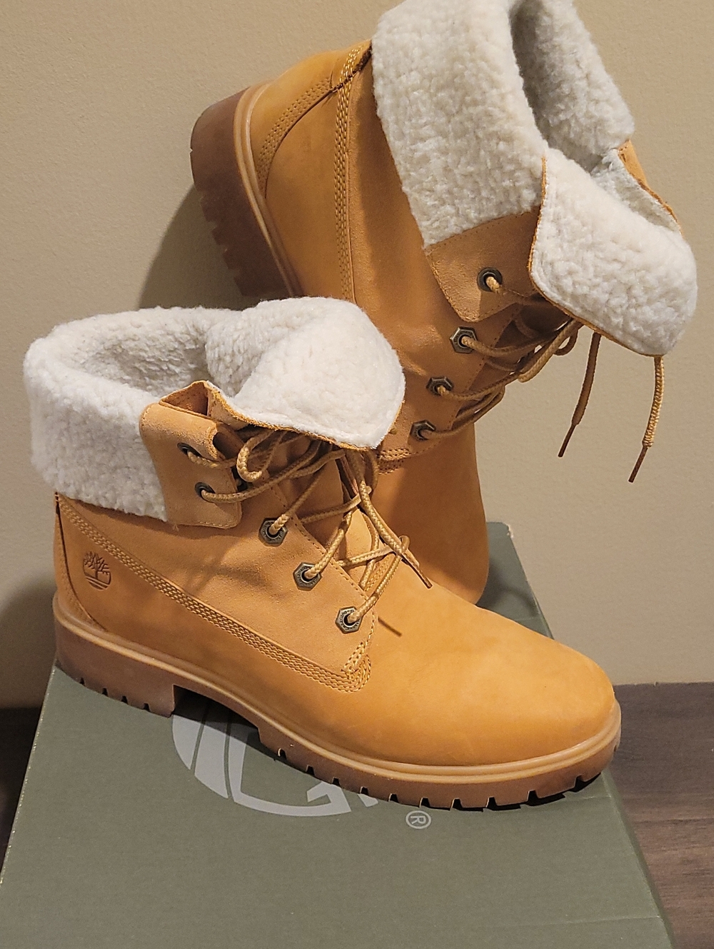 Timberland Wheat Shearling Collar Lace-Up Boots